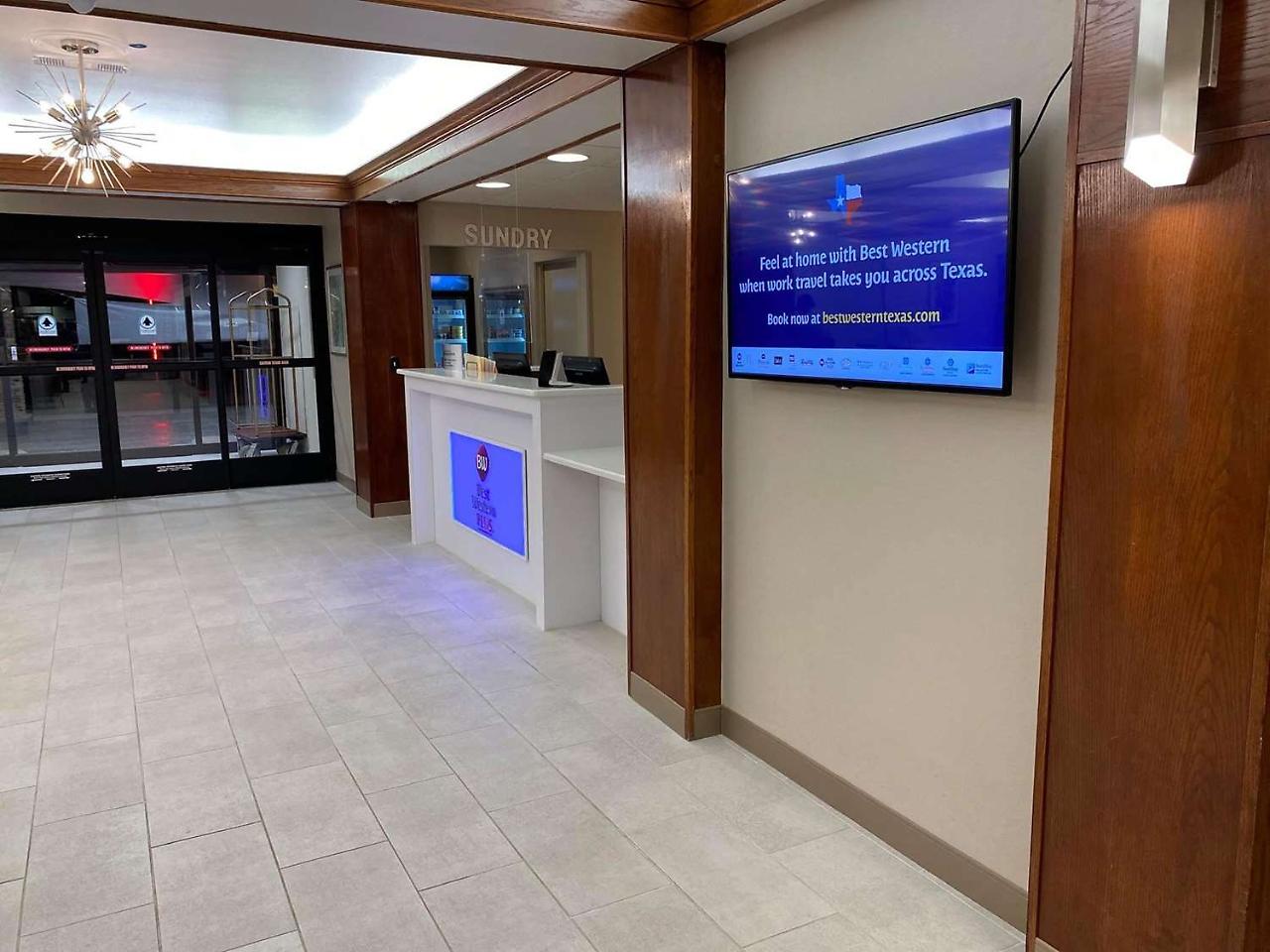 Best Western Plus Riata Brownwood Ngoại thất bức ảnh