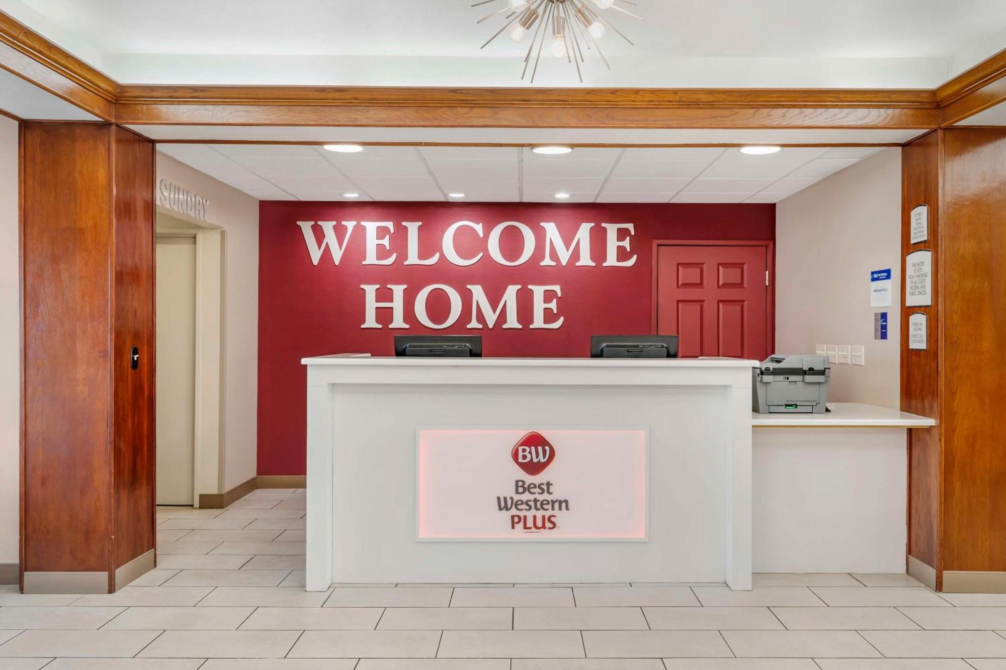 Best Western Plus Riata Brownwood Ngoại thất bức ảnh